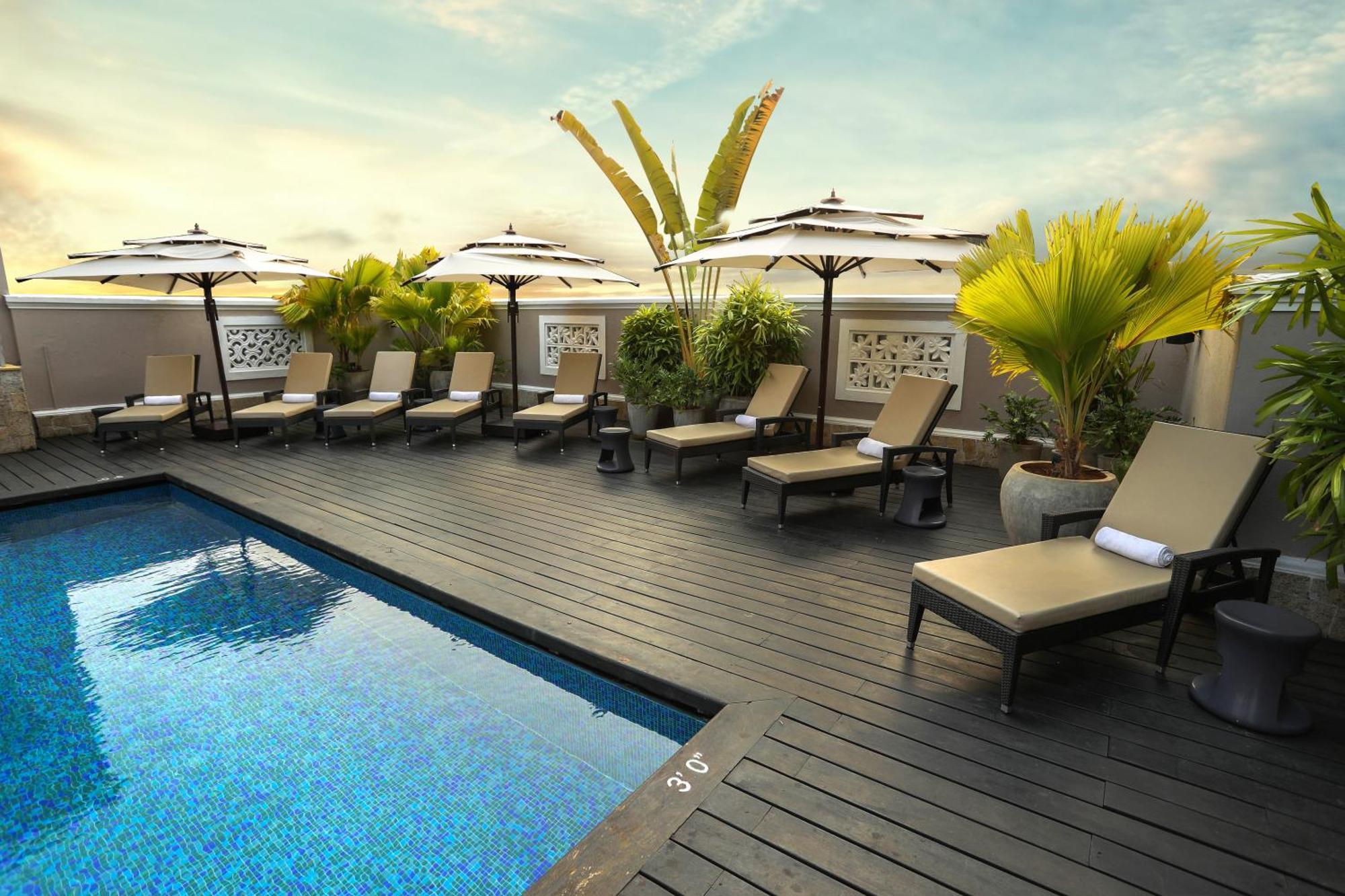 Hilton Garden Inn, Trivandrum Thiruvananthapuram Exterior photo